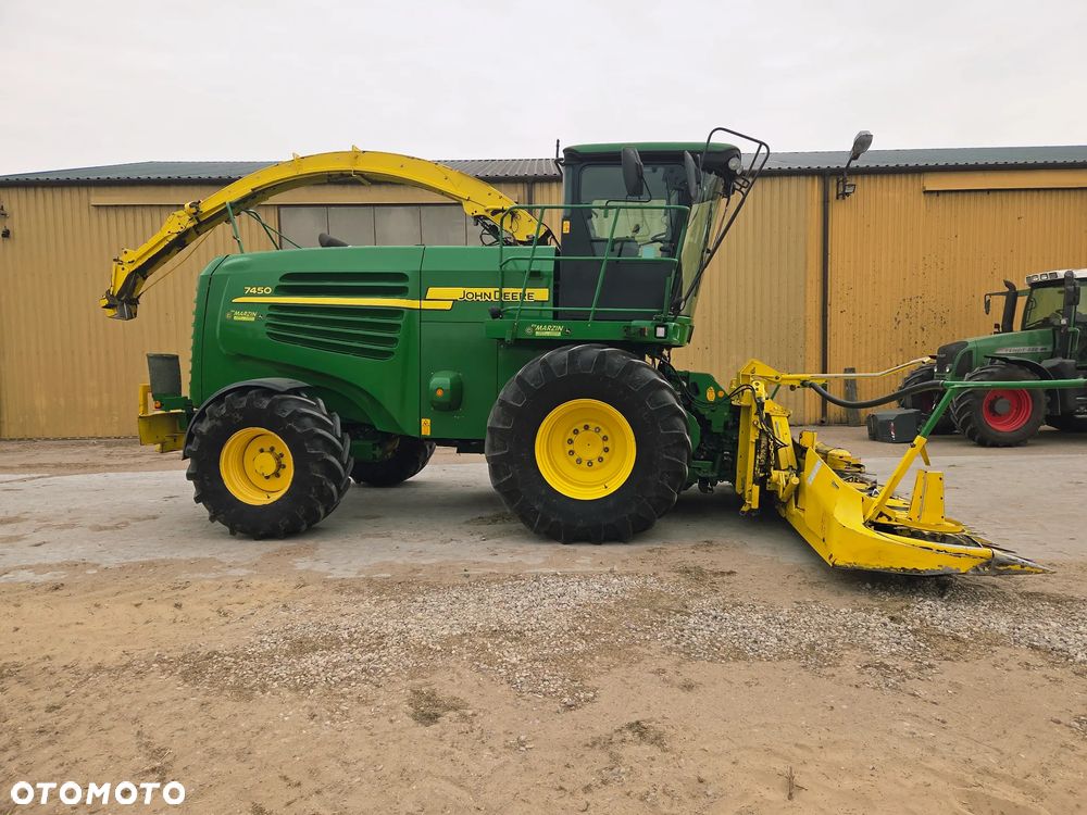 John Deere 7450 7400 7550 7350 Claas Jaguar Fendt - 2