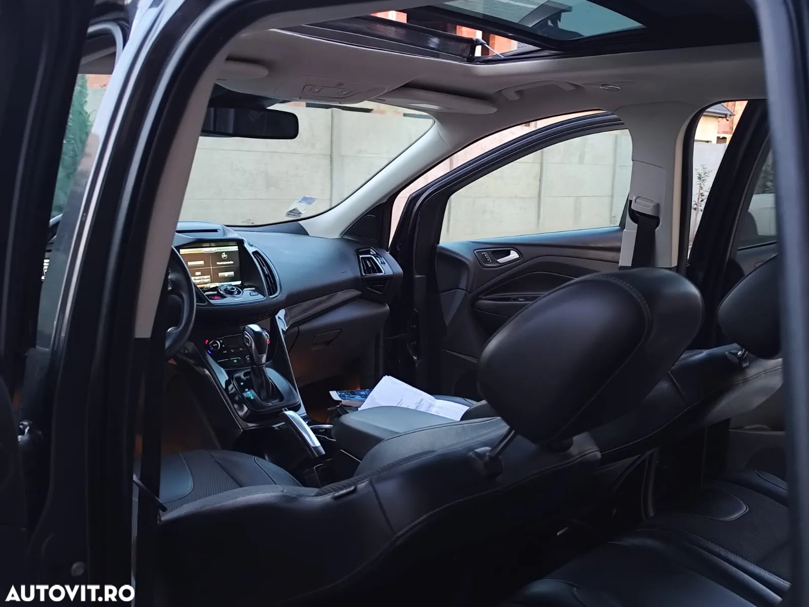 Ford Kuga - 5