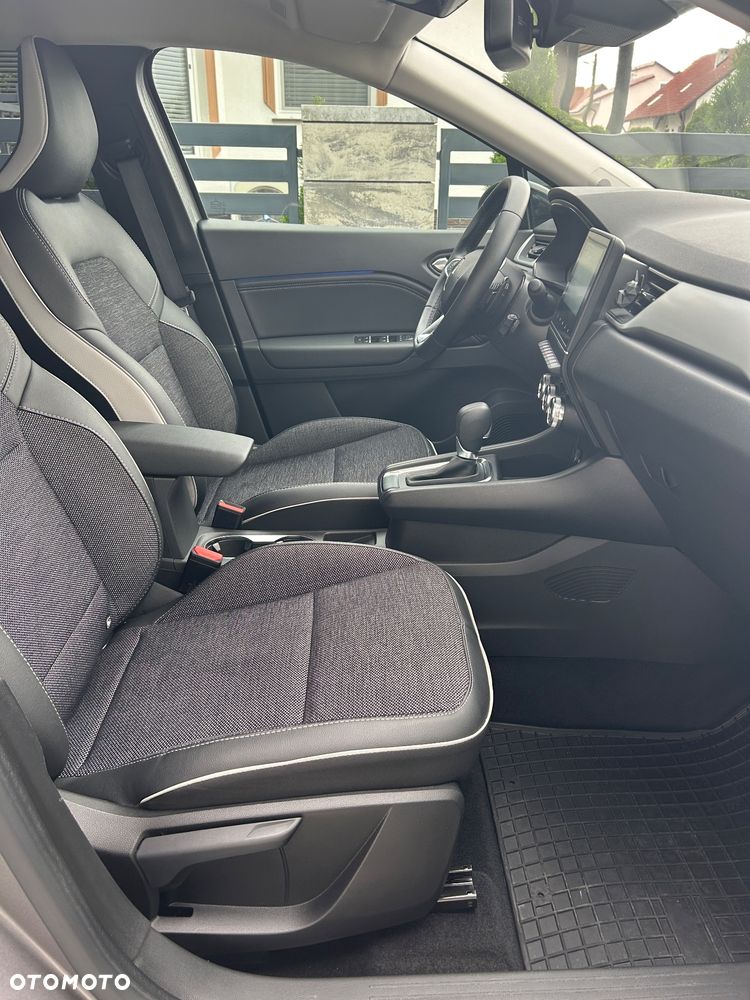Renault Captur - 31