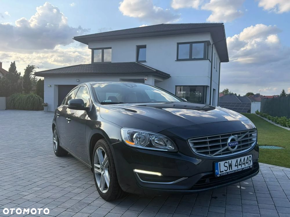 Volvo S60 - 2