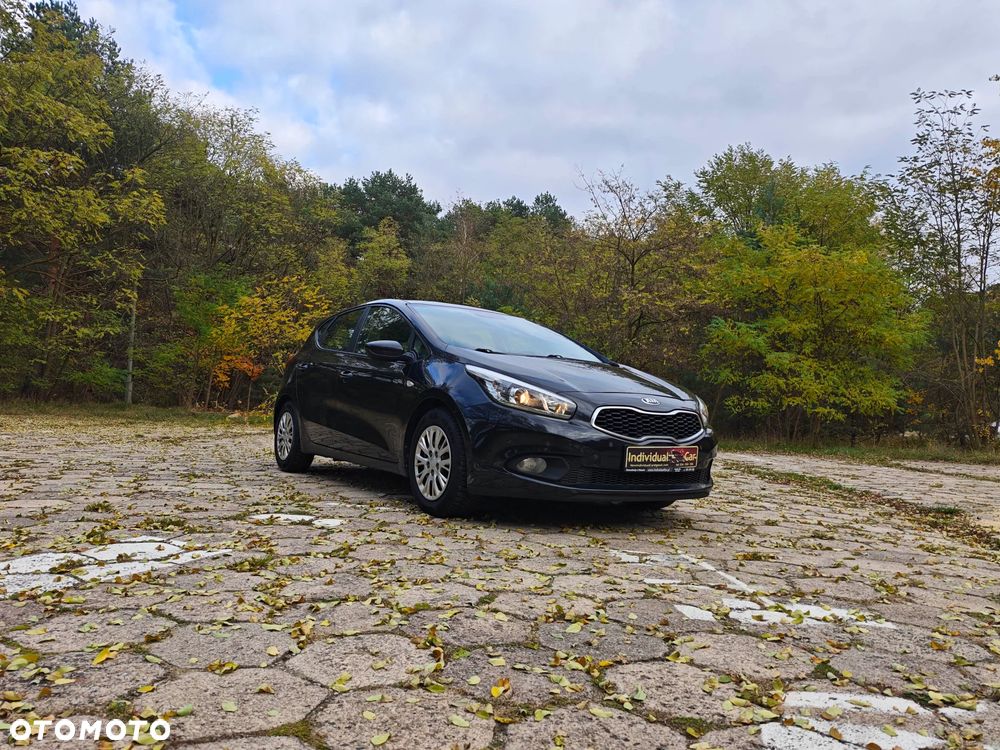 Kia Ceed 1.4 CVVT Attract plus - 10