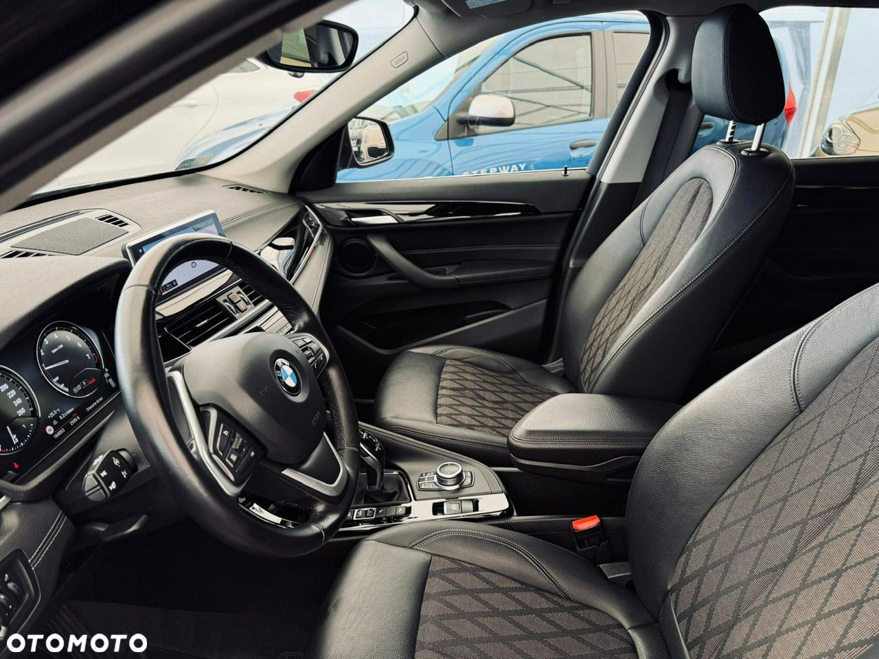 BMW X1 - 28