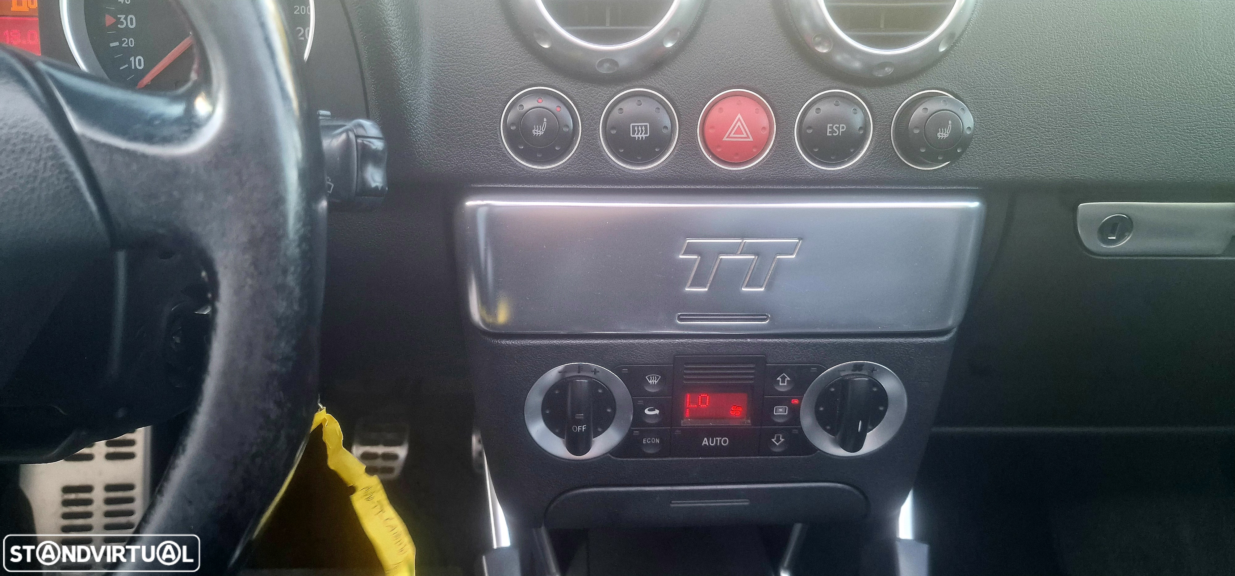 Audi TT Roadster 1.8 T - 19