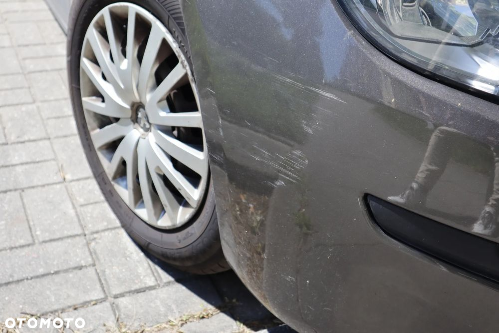 Peugeot 308 1.6 THP Access - 11