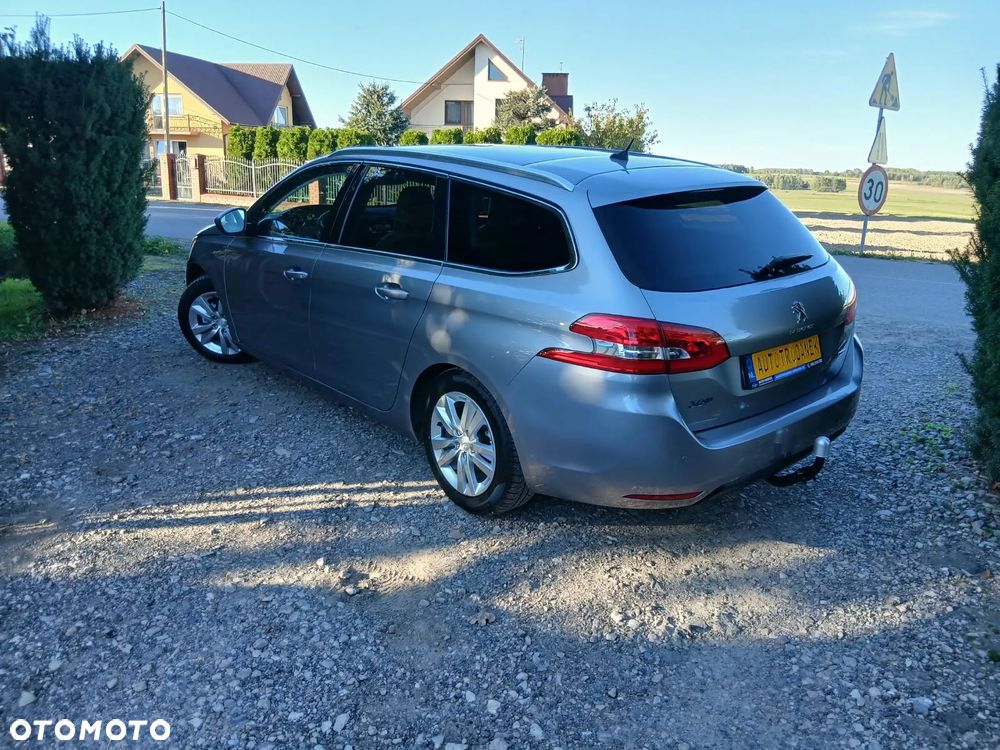 Peugeot 308 - 4