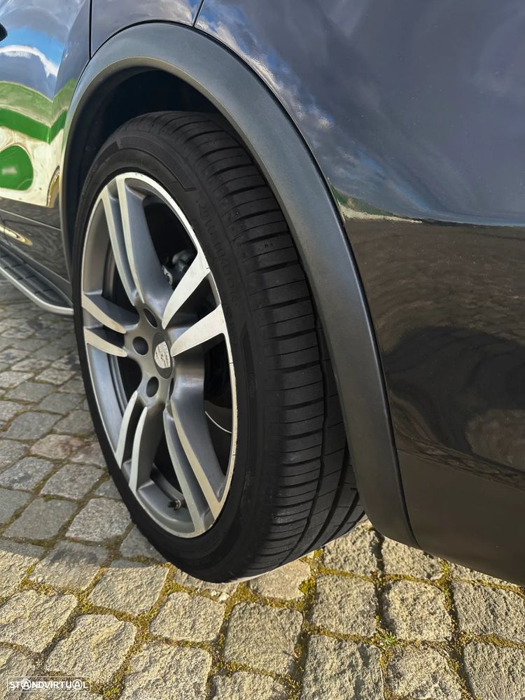 Porsche Cayenne S Hybrid - 11