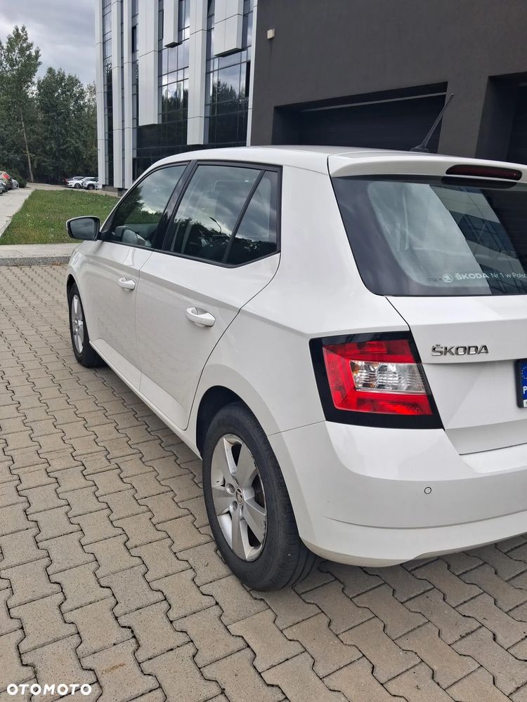 Skoda Fabia 1.0 TSI Ambition - 4