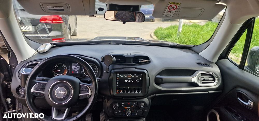 Jeep Renegade - 9