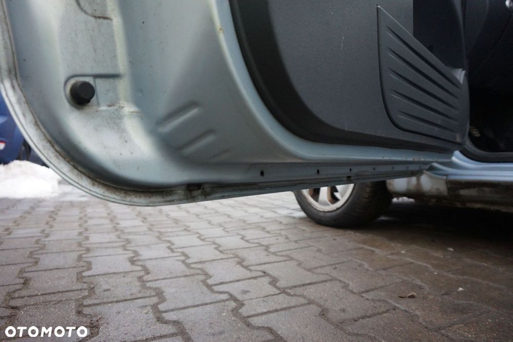 DRZWI PRZEDNIE LEWE COLT VI Z30 3D HB T42  SREBRNY MITSUBISHI 2004-2008 - 10