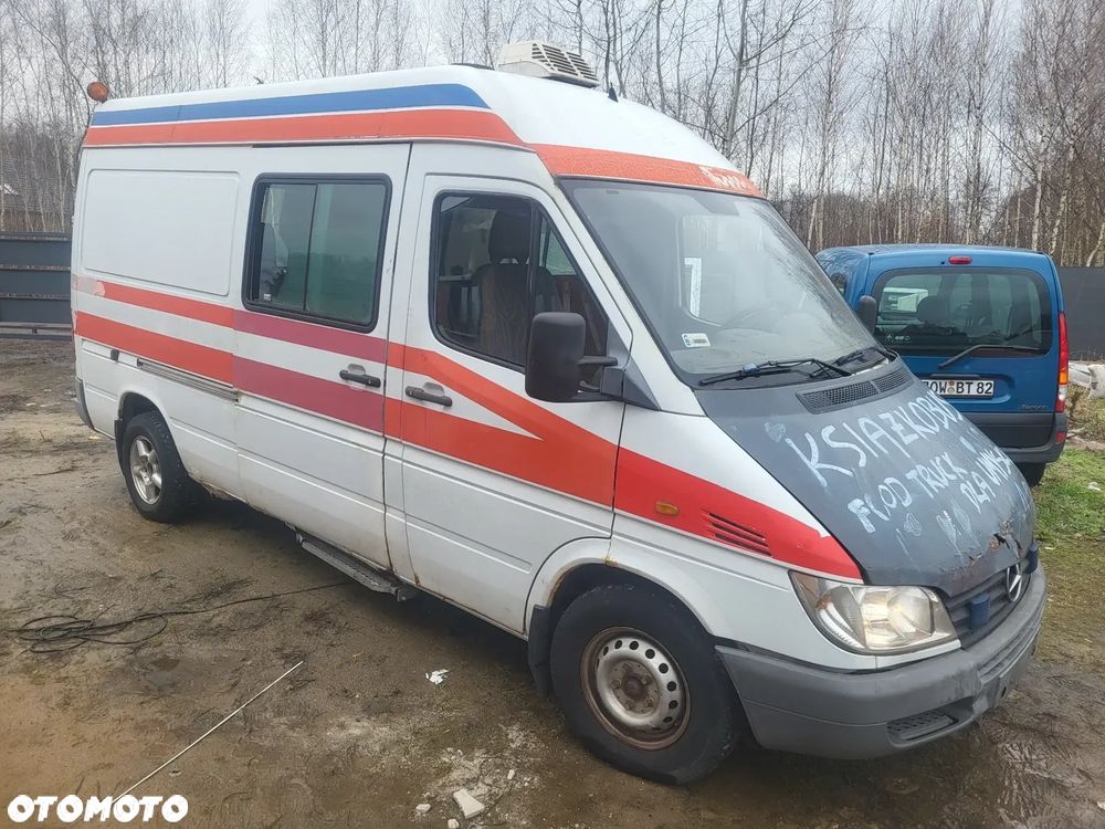 Mercedes-Benz sprinter - 1