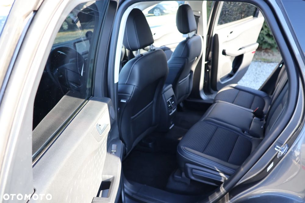 Ford Kuga 2.0 EcoBlue 4x4 TITANIUM X - 10