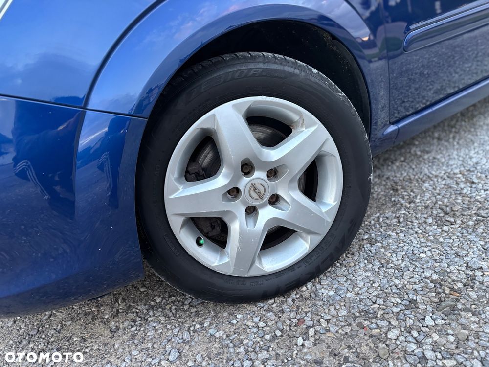 Opel Zafira - 16