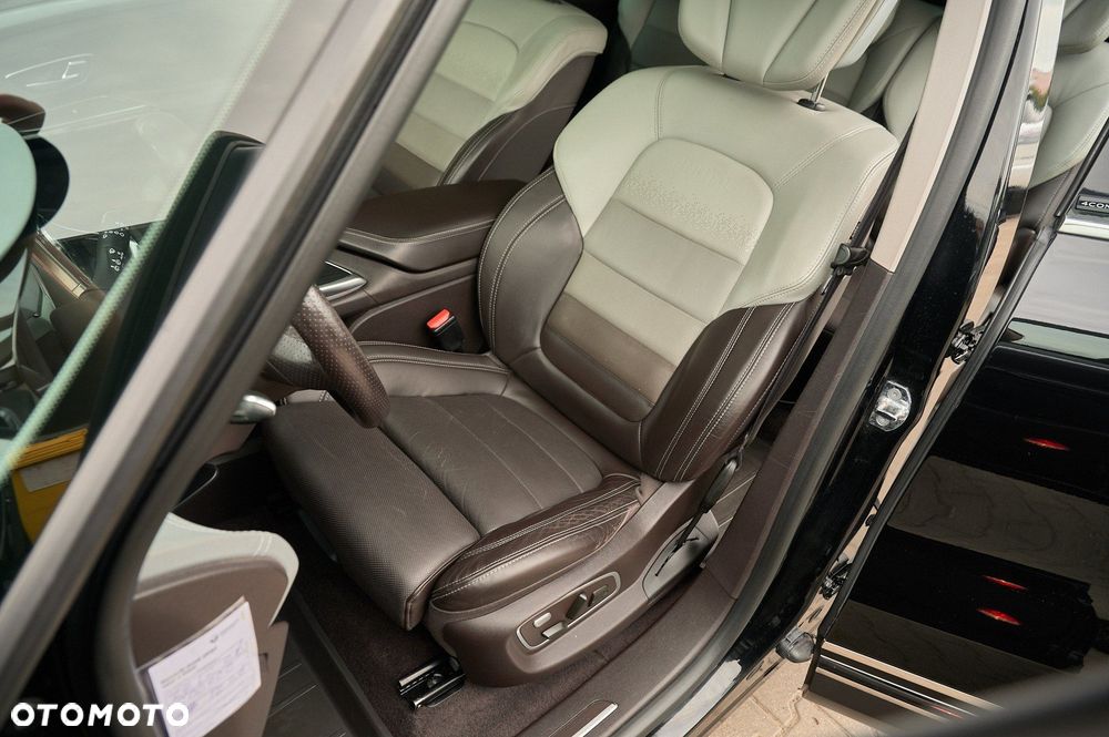 Renault Espace 1.6 TCE Initiale Paris EDC 7os - 18