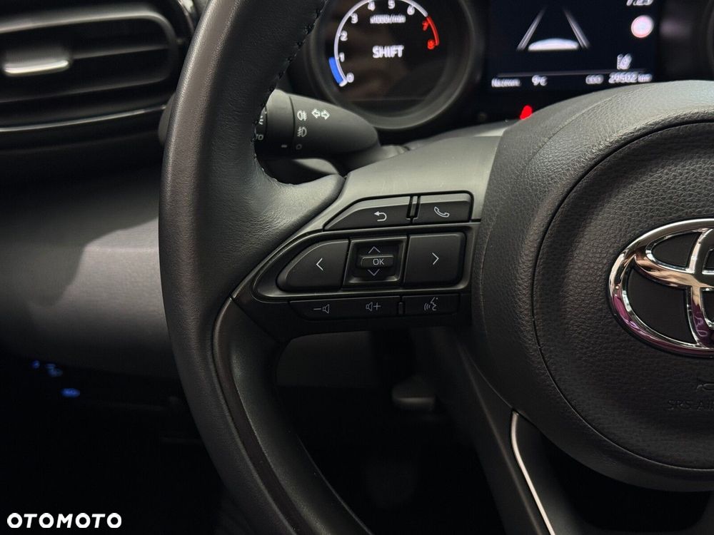 Toyota Yaris 1.5 Comfort - 22