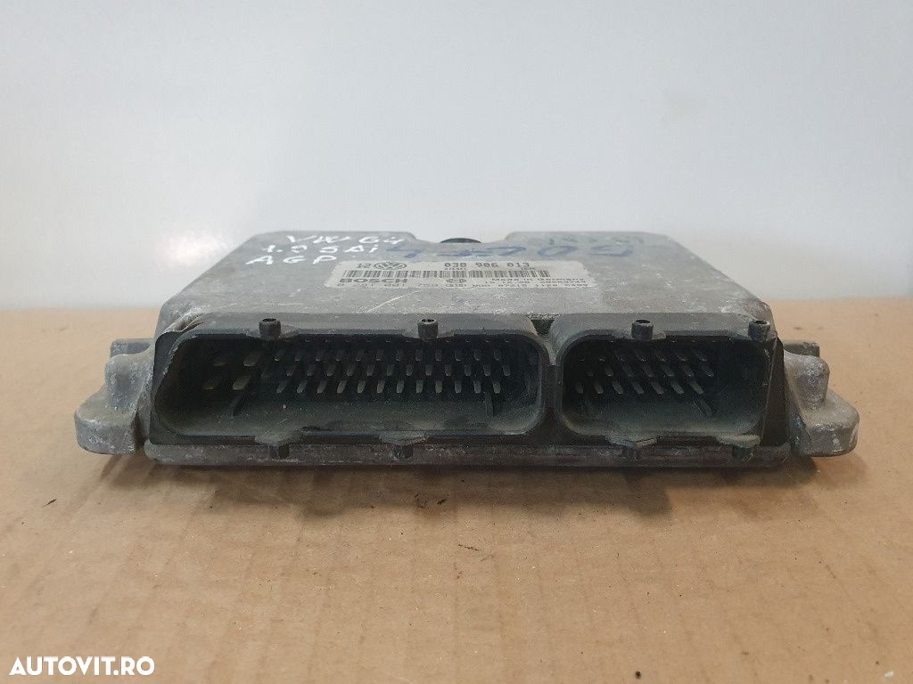 Calculator ECU motor  VOLKSWAGEN GOLF IV 1J1 1997 - 2007 1.9 SDI AGP, AQM 038906013 ;  0281001759 - 4
