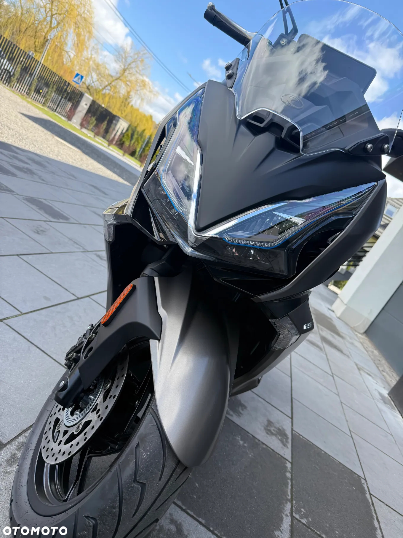 Kymco Downtown - 12
