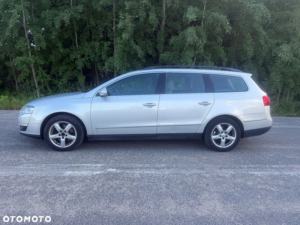 Volkswagen Passat 2.0 TDI DPF Comfortline DSG - 2