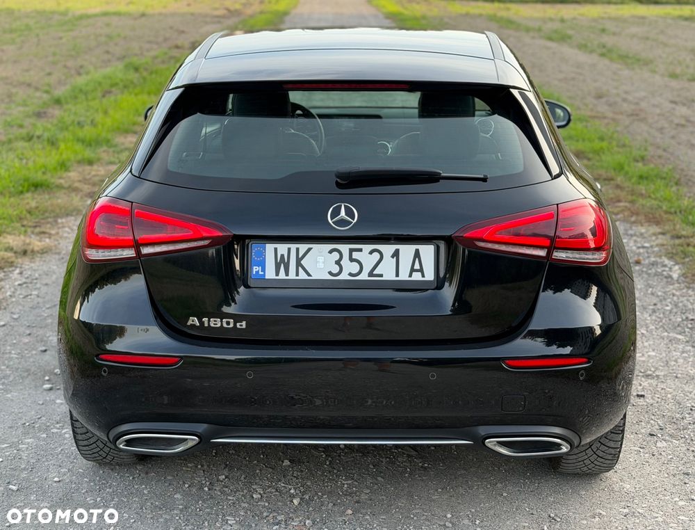 Mercedes-Benz Klasa A 180 d Style 8G-DCT - 9