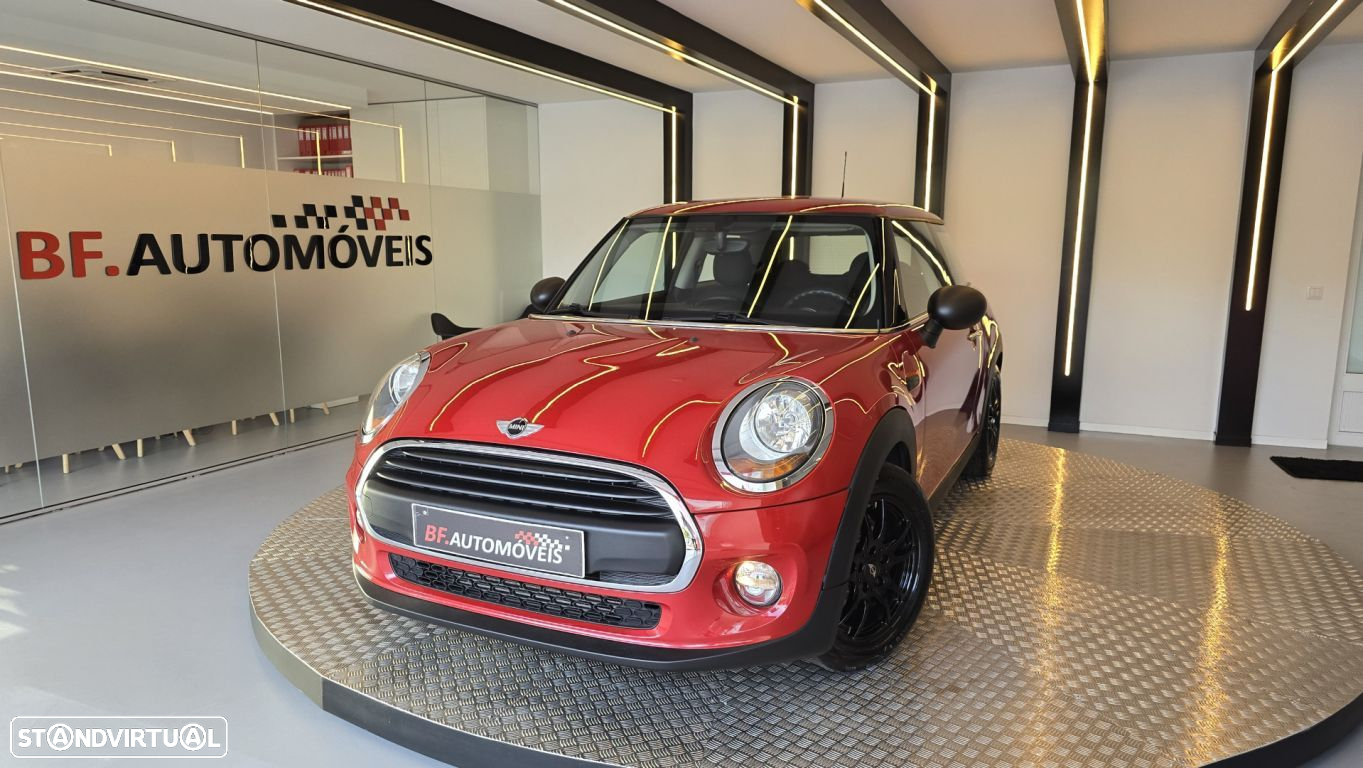 MINI 3 Portas One - 17