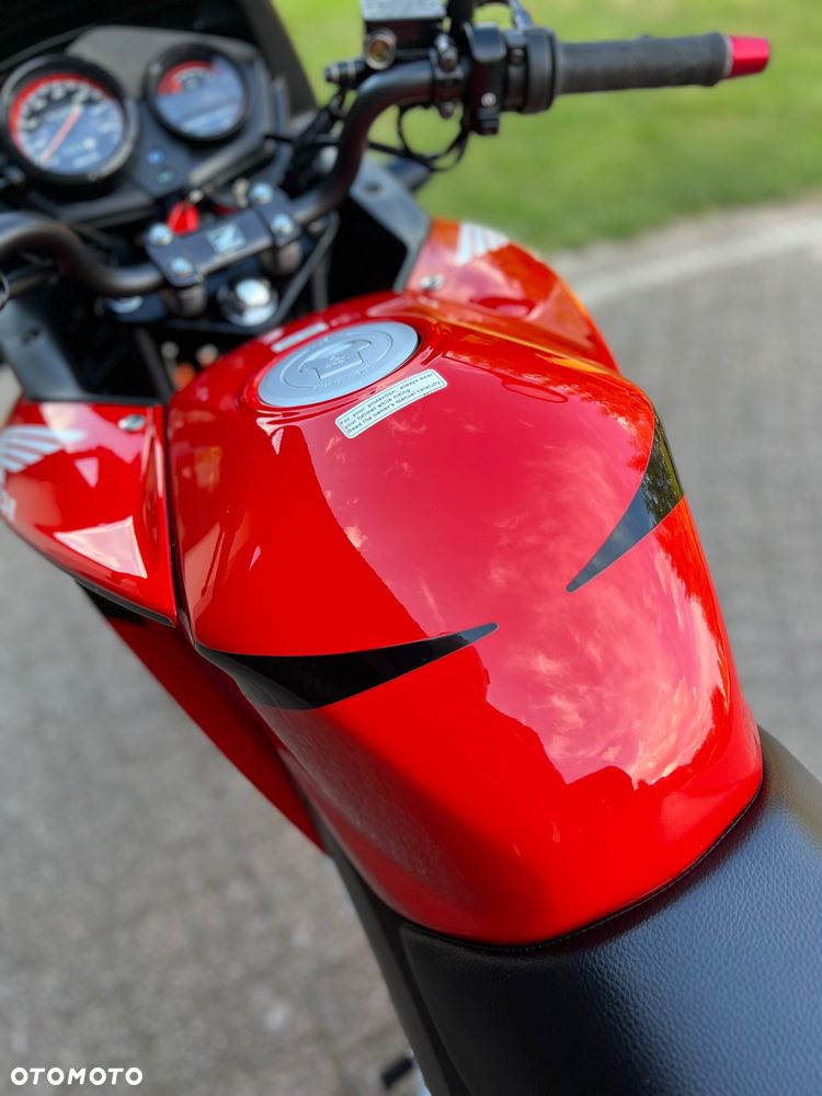 Honda CBF - 14