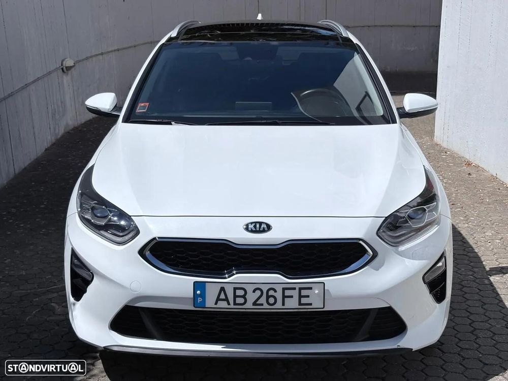 Kia Ceed SW 1.4 T-GDI Drive+SRF 7DCT - 11