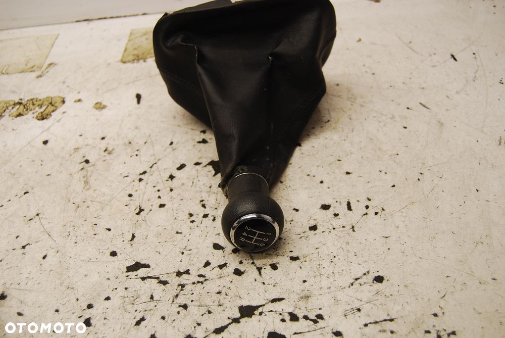 MIESZEK GAŁKA ZMIANY BIEGÓW VW GOLF IV BORA PASSAT B5 - 14