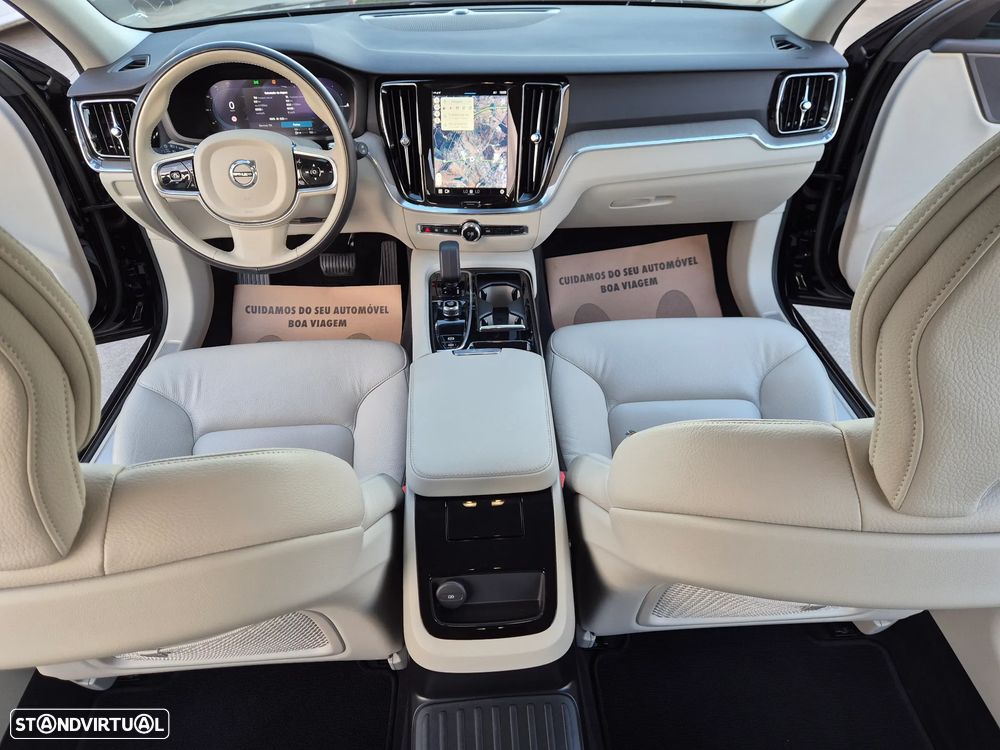 Volvo V60 2.0 T6 AWD TE Core - 25