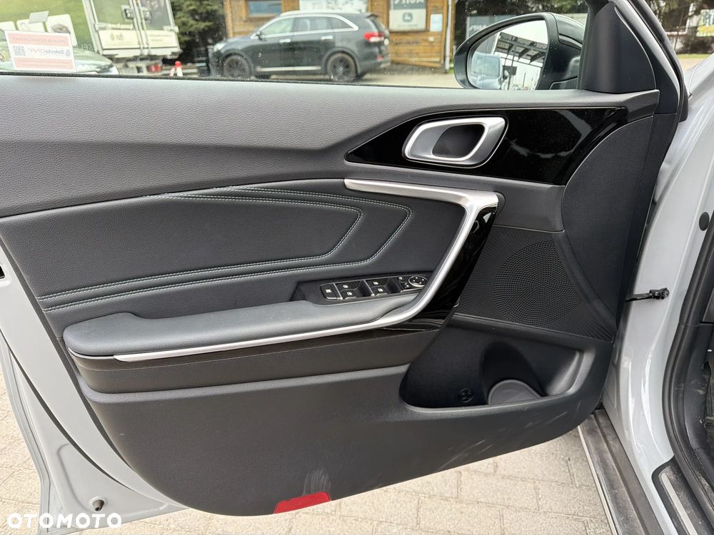 Kia XCeed 1.6 T-GDI Tribute DCT - 11