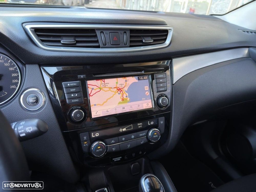 Nissan Qashqai 1.3 DIG-T Tekna Premium DCT - 24
