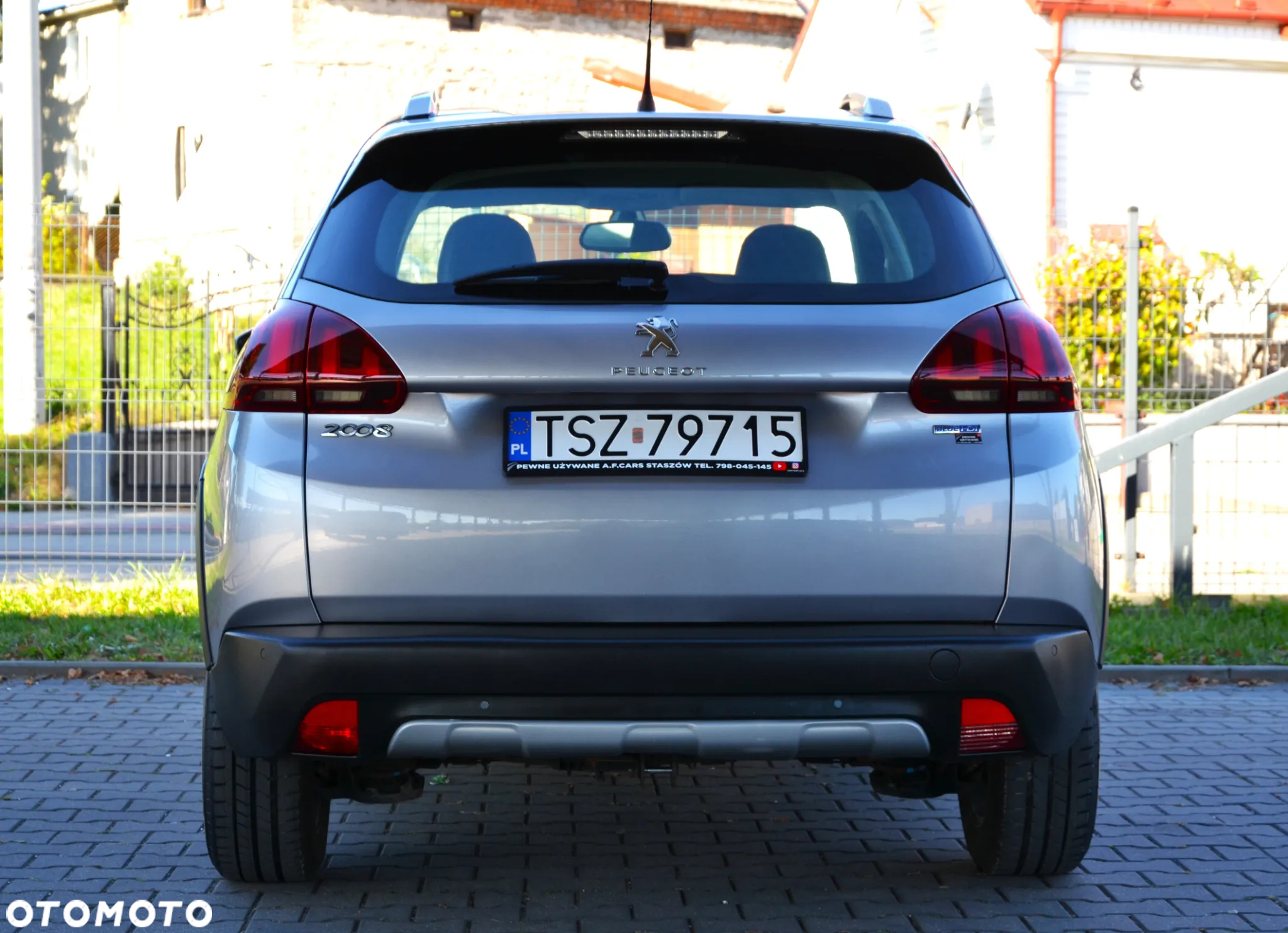 Peugeot 2008 1.6 BlueHDi Allure - 22