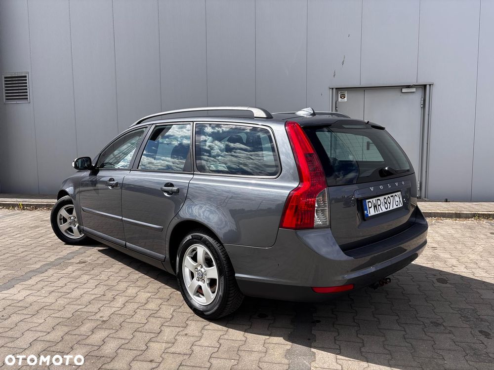 Volvo V50 1.6D DPF DRIVe Kinetic - 6