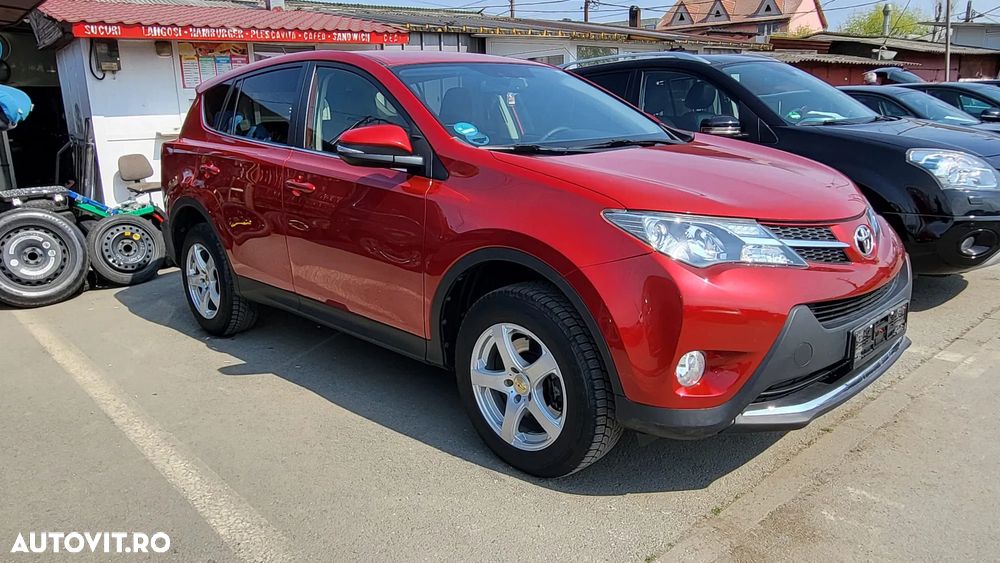 Toyota RAV4 - 1