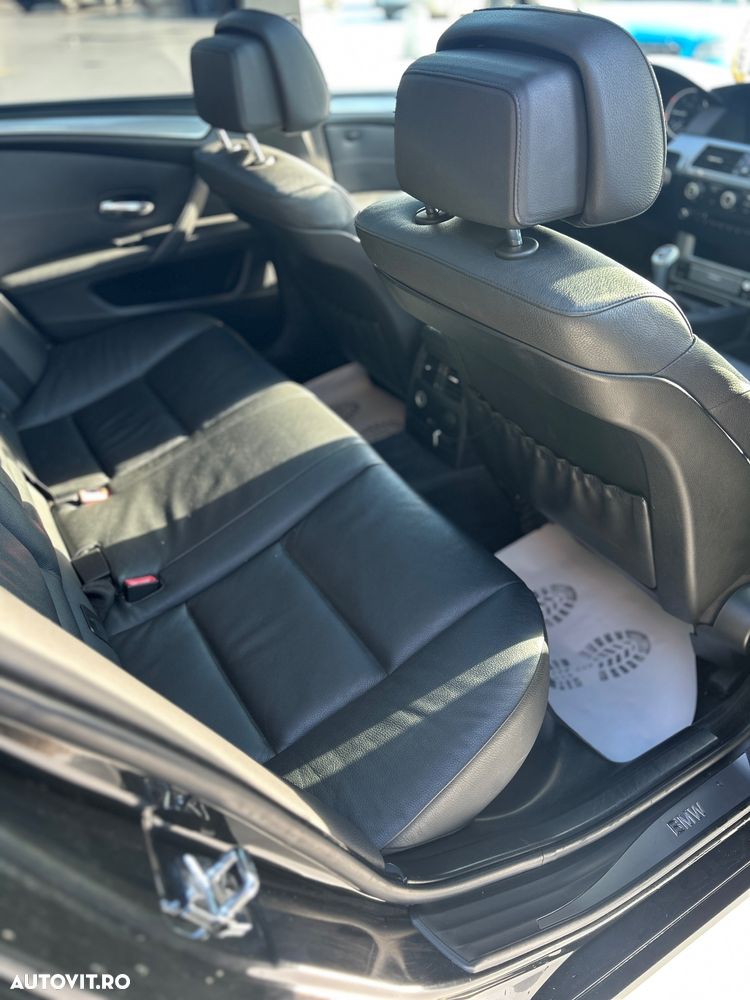 BMW Seria 5 520d Edition Exclusive - 6