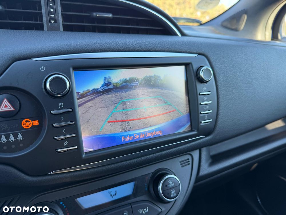 Toyota Yaris Hybrid 1.5 Active - 17