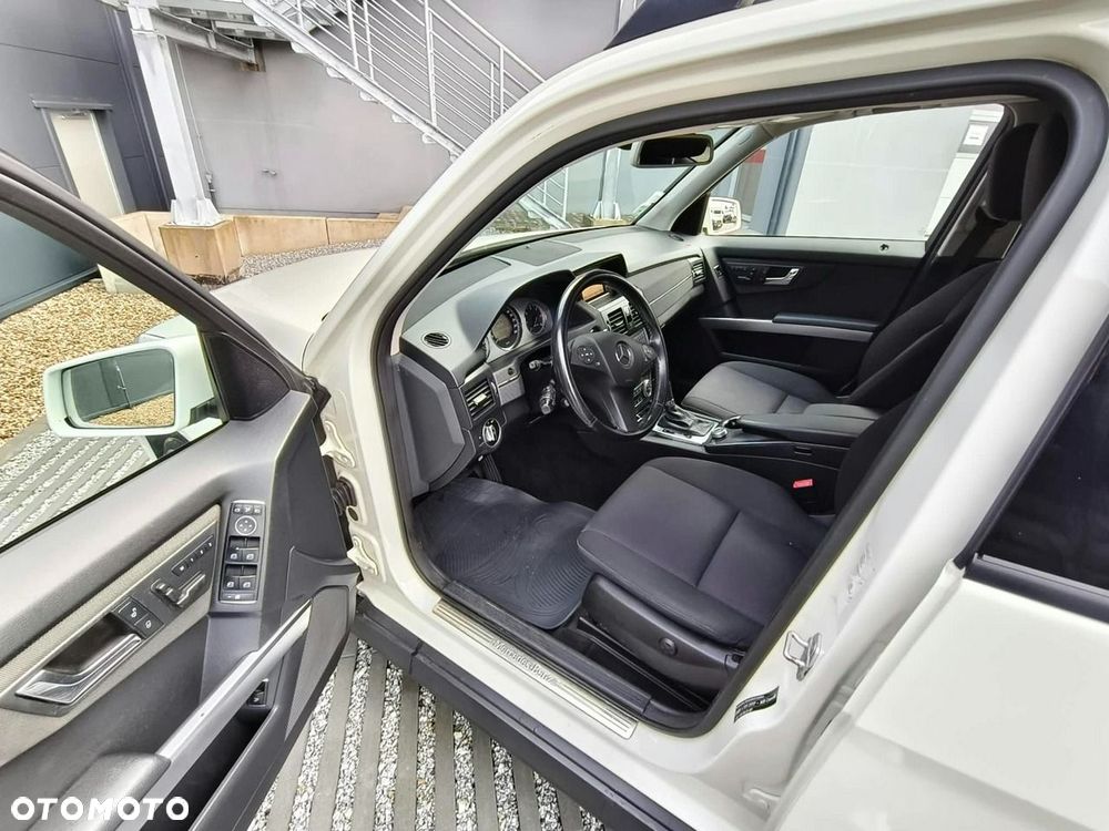Mercedes-Benz GLK - 10