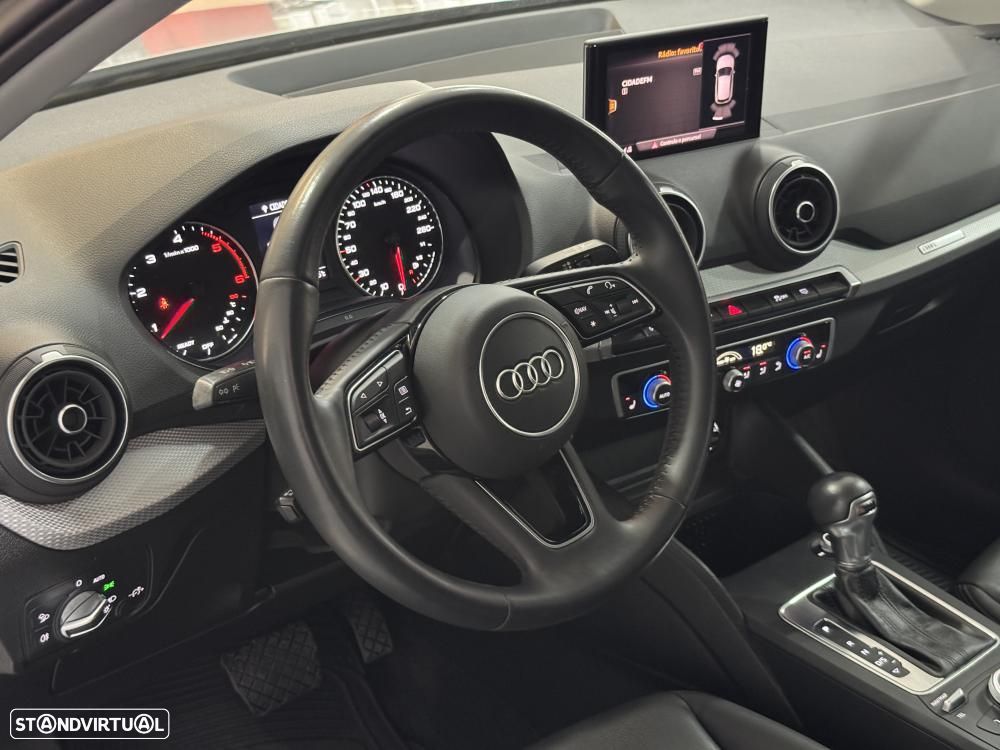 Audi Q2 30 TDI S tronic design - 30