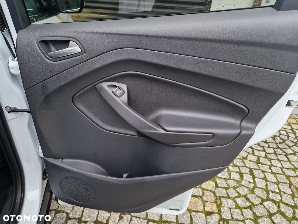 Ford Kuga 2.0 TDCi 4WD Titanium - 24