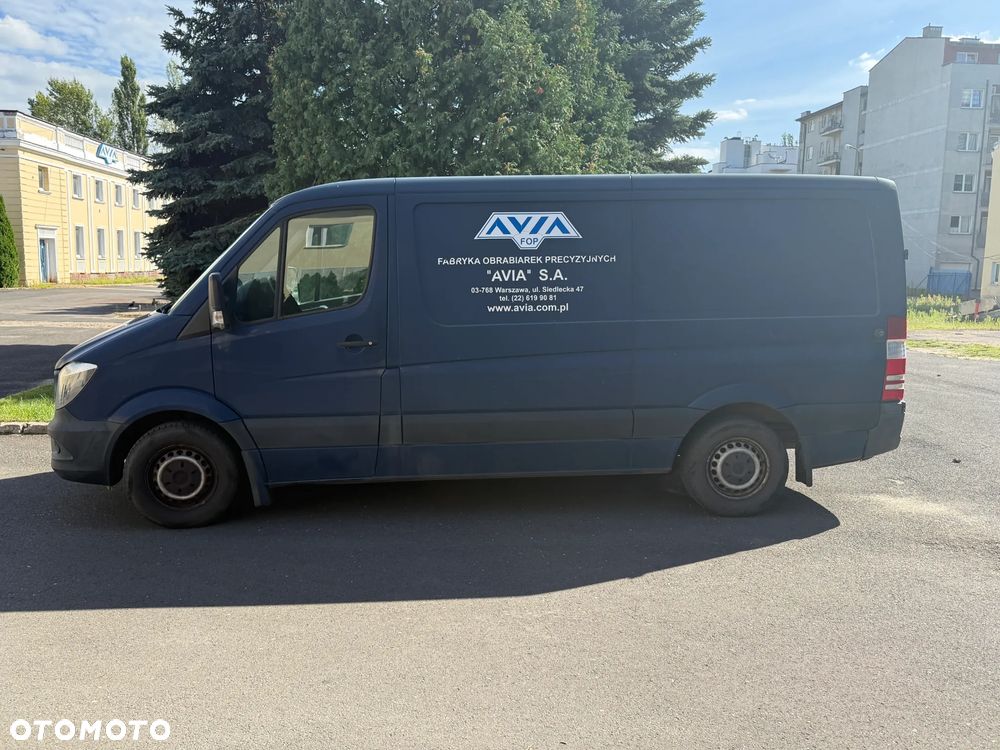 Mercedes-Benz Sprinter - 2