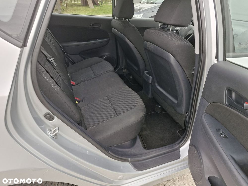 Hyundai i30 1.4 FIFA WM Edition - 16