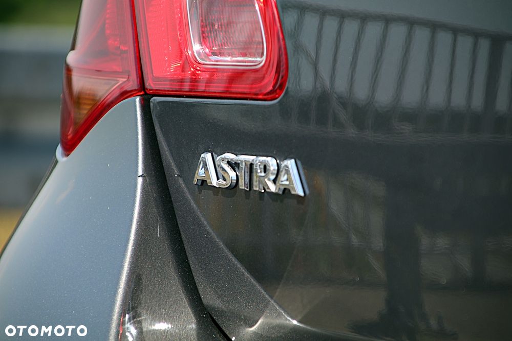 Opel Astra 1.6 Edition Sport - 36