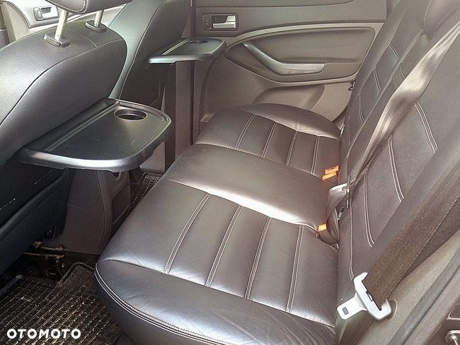 Ford Kuga 2.0 TDCi Titanium - 10