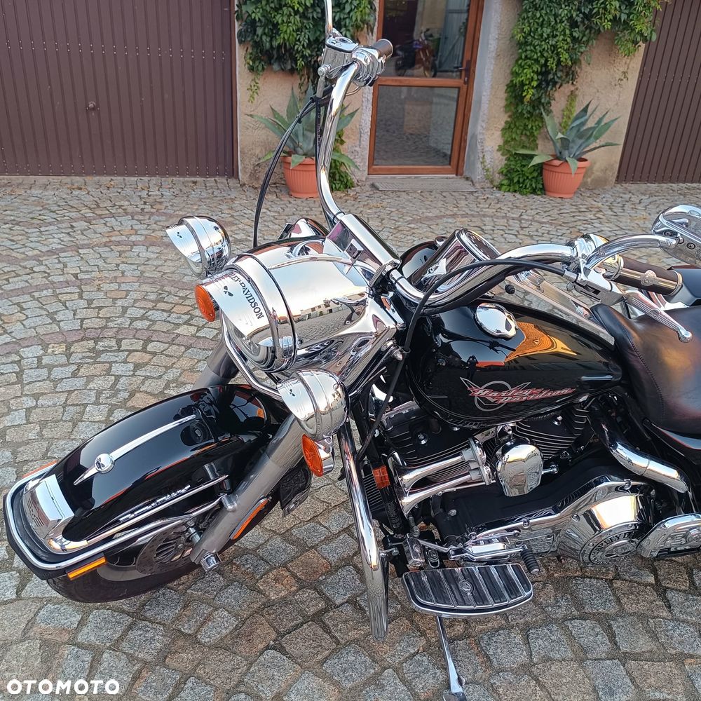 Harley-Davidson Touring Road King - 4