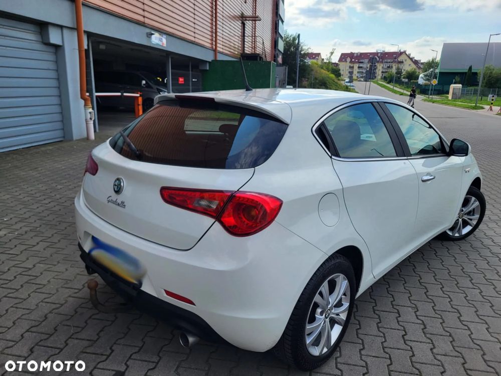 Alfa Romeo Giulietta 2.0 JTDM Distinctive TCT - 19