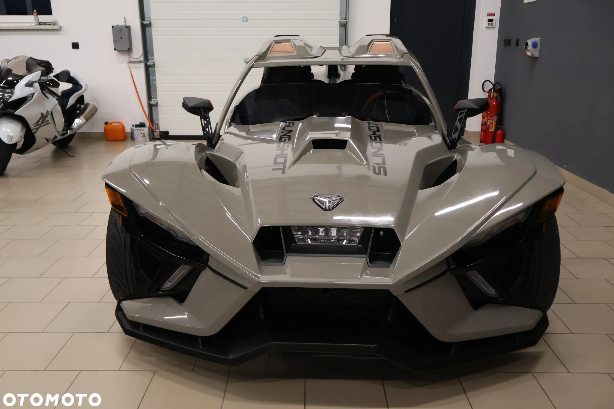 Polaris Inny - 10