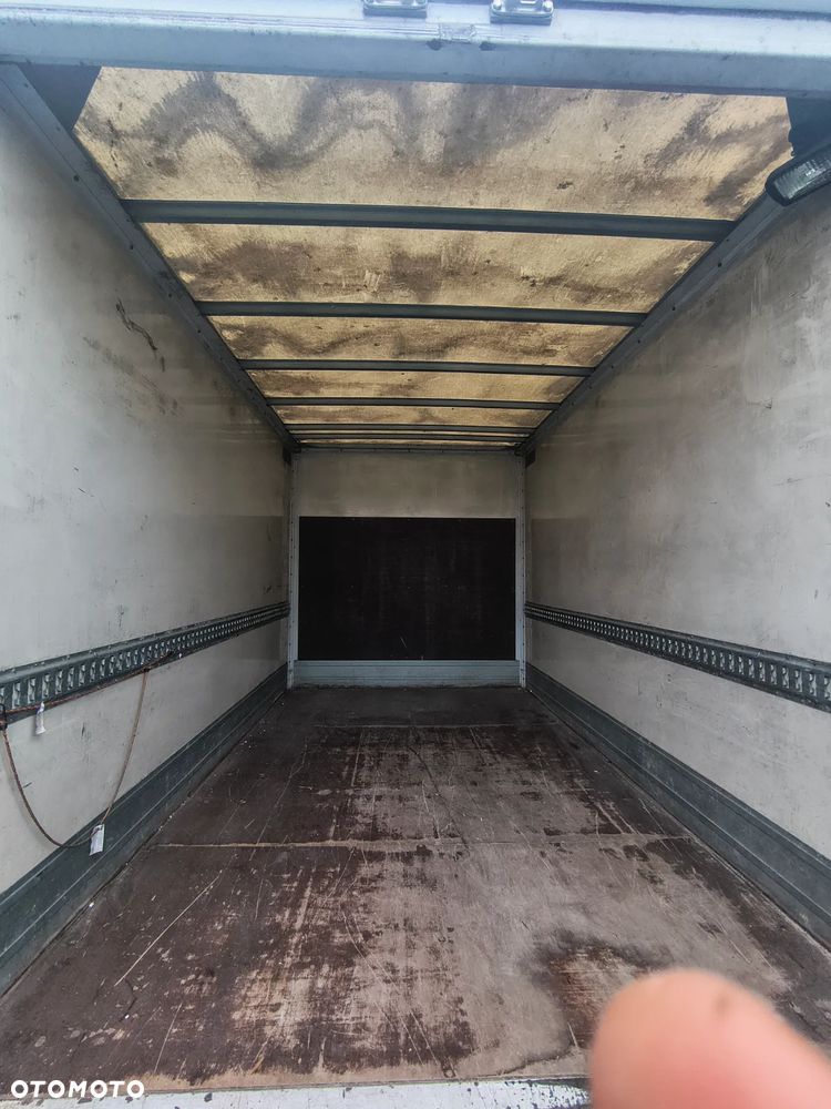 Mercedes-Benz SPRINTER - 12