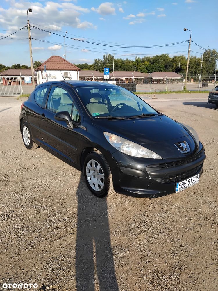 Peugeot 207 1.4 HDi Presence - 2