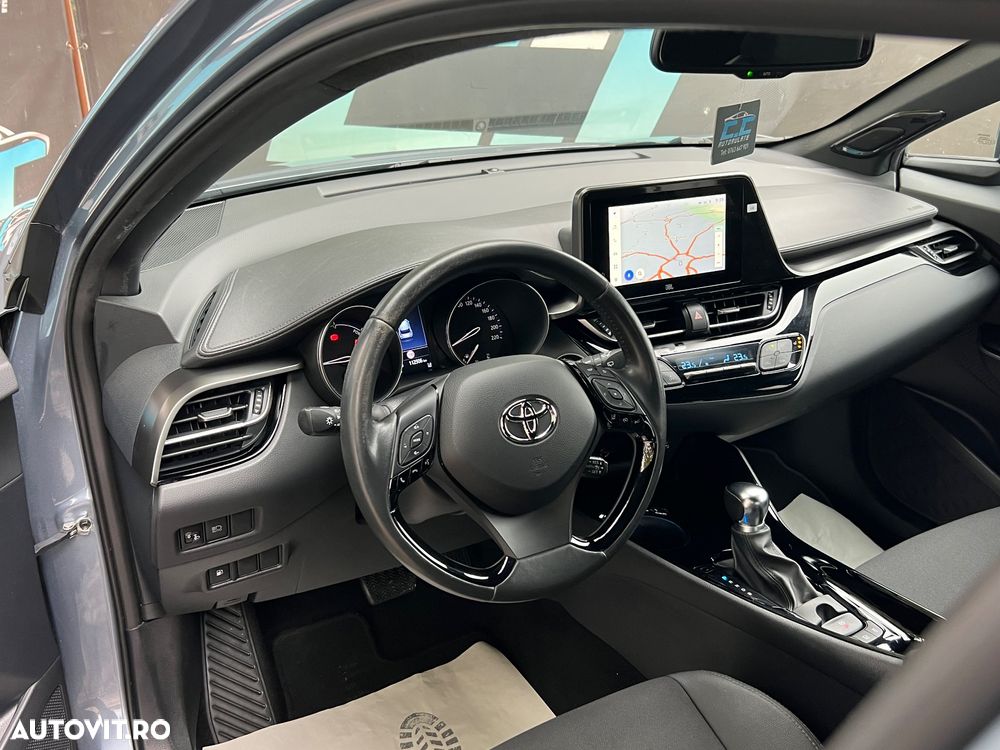 Toyota C-HR 1.8 HSD 122 CP 4x2 CVT C-ult Style - 10