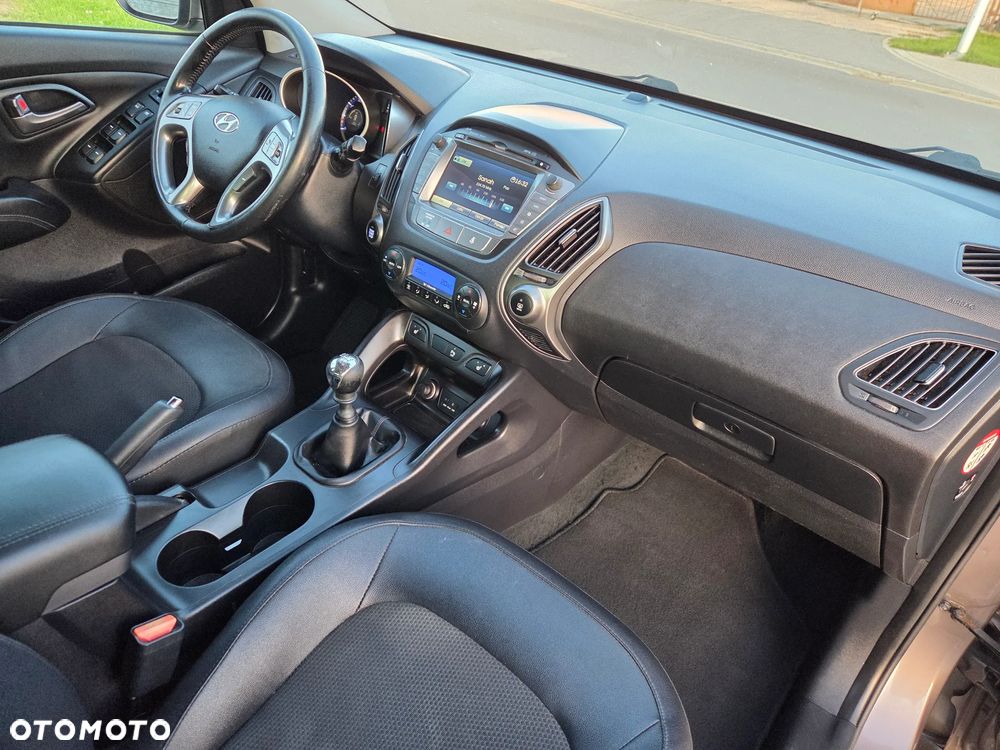 Hyundai ix35 - 14