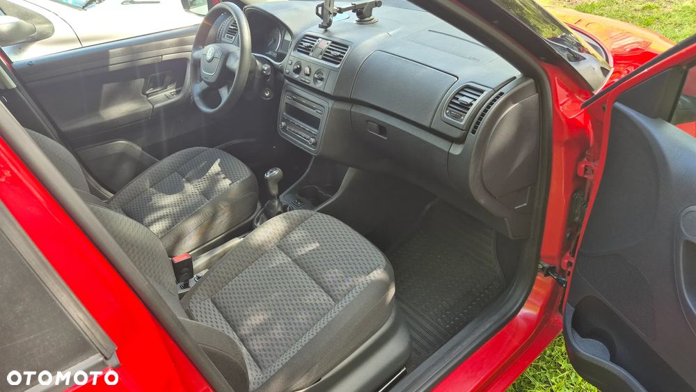 Skoda Fabia 1.2 TSI Active - 6