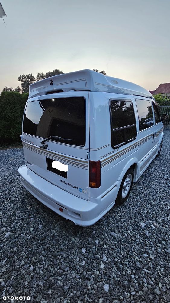 Chevrolet Astro - 20